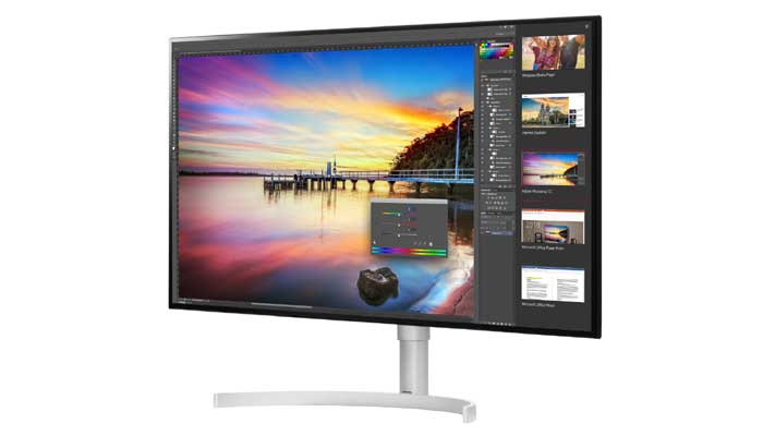 32 inch UHD 4K monitor 2 m