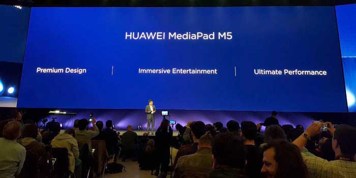 Huawei in MWC 4