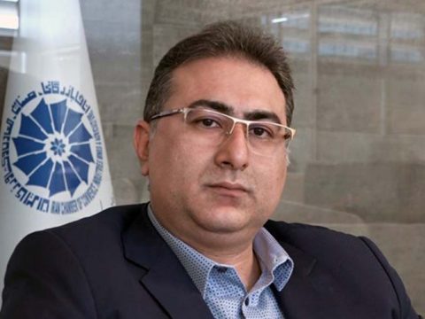 نباید بازارهای تجاری را محدود کنیم 7 فرشید فرزانگان