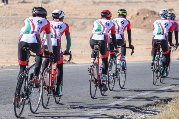 دوچرخه سواران