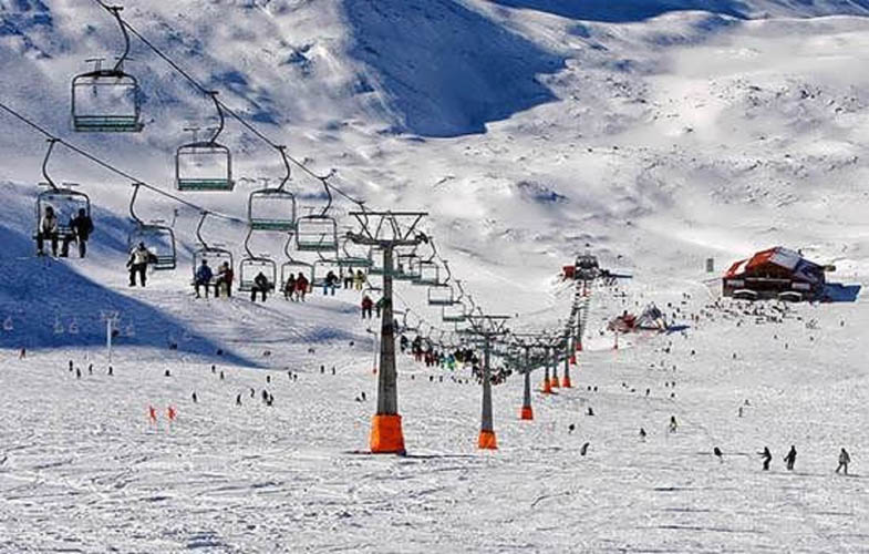 برگزاری جشنواره آدمبرفی در توچال 1 20548200 895