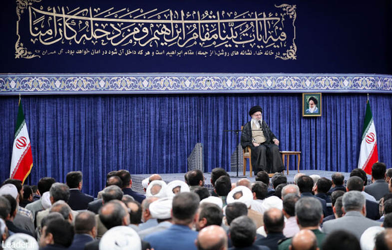 رهبر انقلاب: هیچ منفعتی برای امت اسلامی بالاتر از اتحاد نیست 1 87121 450