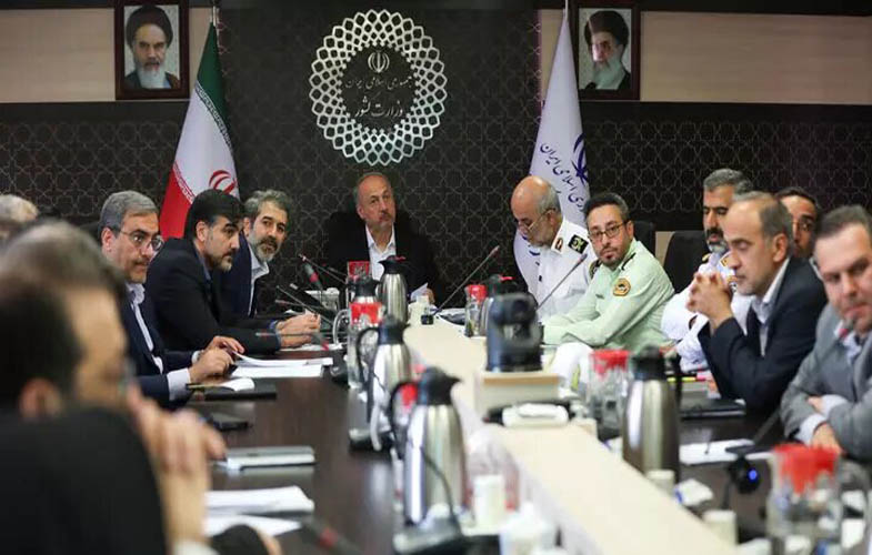 تغییر فرآیند احراز هویت و بررسی صلاحیت رانندگان تاکسیهای اینترنتی 1 5541256