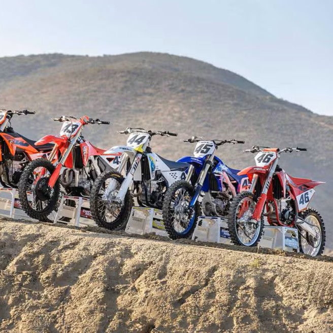 انواع موتور کراس | بررسی مدل ها و تجهیزات ضروری آفرود 1 انواع موتور کراس