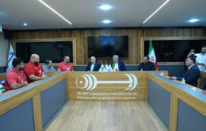 استقبال بانک صادرات ایران از قهرمانان وزنهبرداری 2 IMG 20260520 163155 719